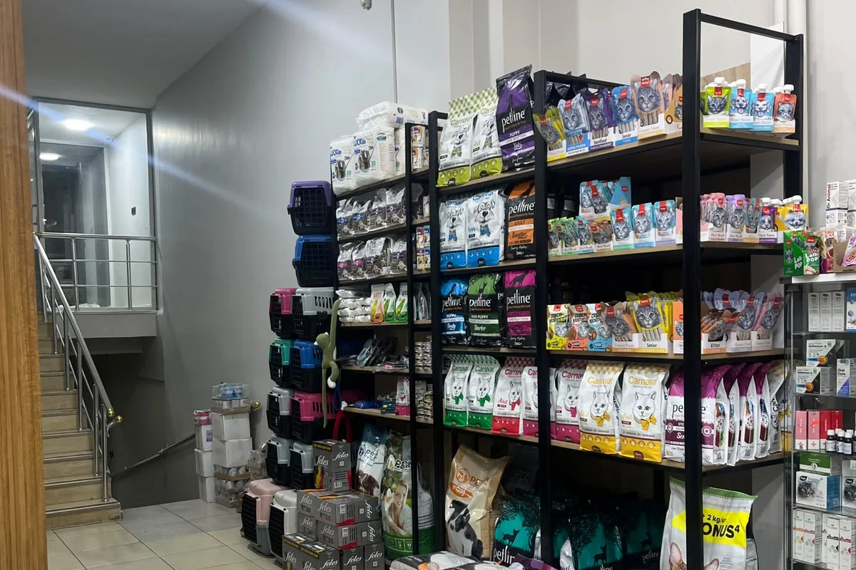 Mama ve bakım ürünleri reyonu